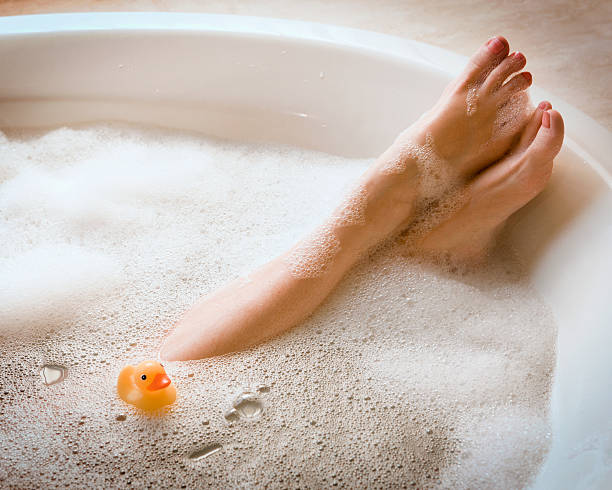 bathtub-relaxing-duck.jpg